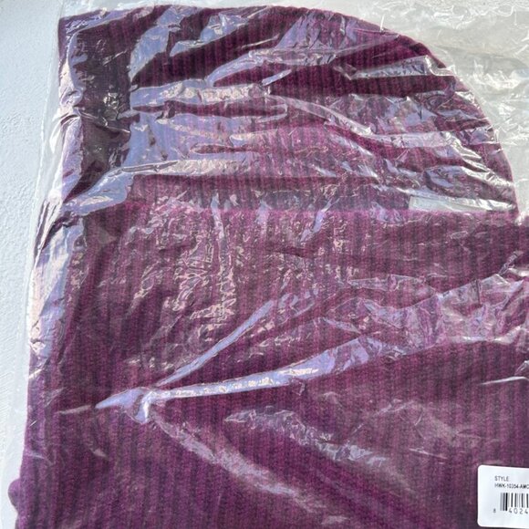 Amicale Women's Cashmere Snood - Picture 6 of 8